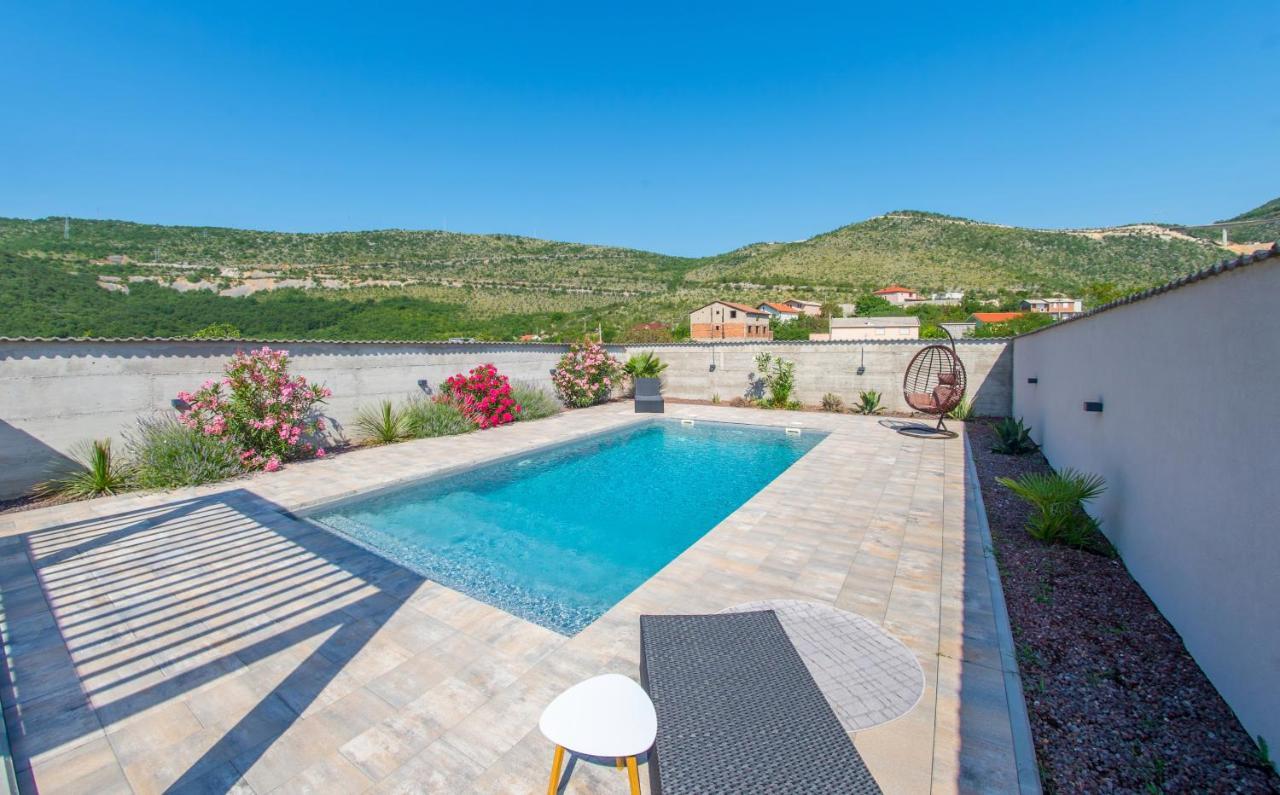 Villa Carpe Diem - With Private Pool Mostar Ngoại thất bức ảnh